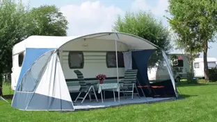 caravan-security-caravan-and-awning.webp