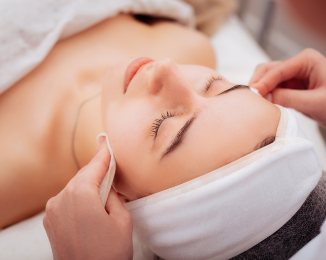 Woman visiting a cosmetology clinic