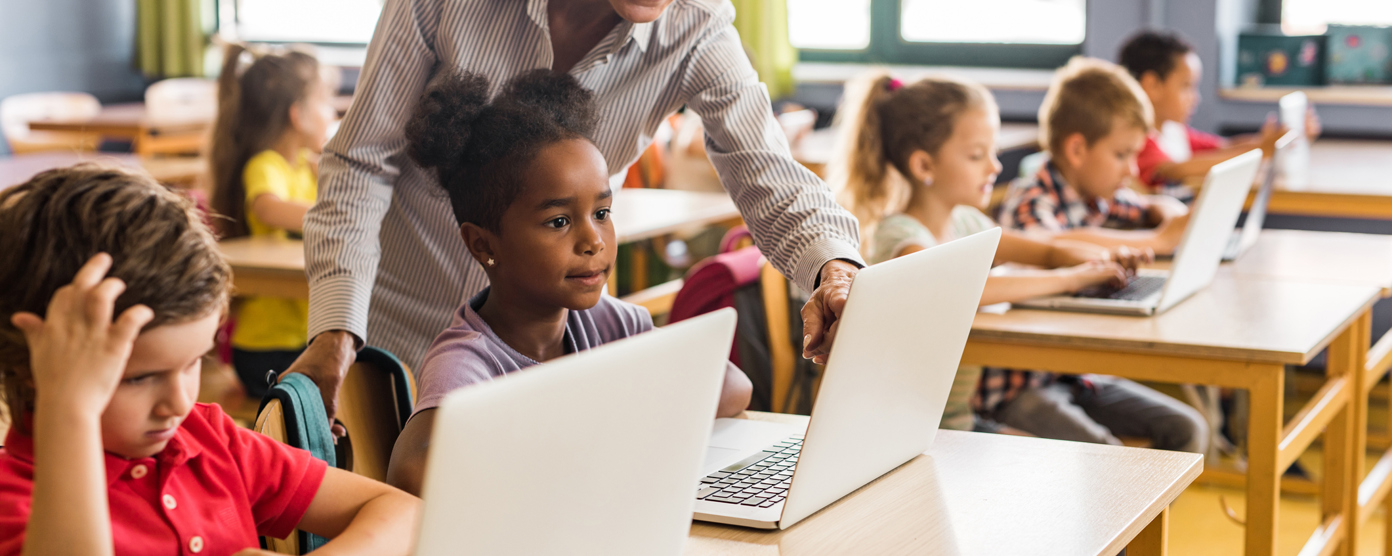 Computer teaching in the class