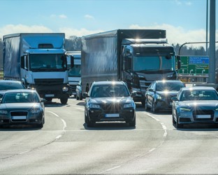 Reduce the Risk: Occupational Road Safety for Your Vehicles