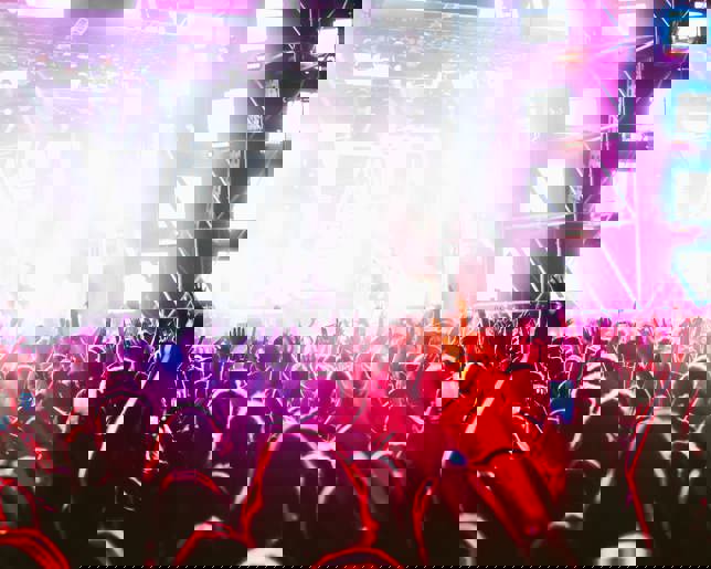 Concert crowd stage lighting event suppliers