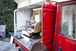 Mini food truck cafeteria