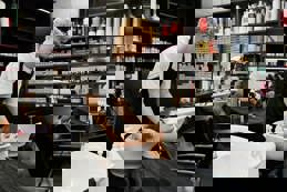 Relaxing shampoo treatment