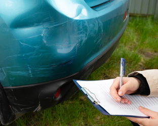 Does car hire excess insurance cover scratches? 